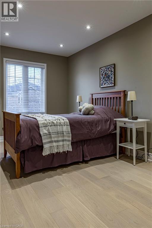 1866 Creek Way, Burlington, Ontario L7L 6P9 - Photo 30 - 40789283