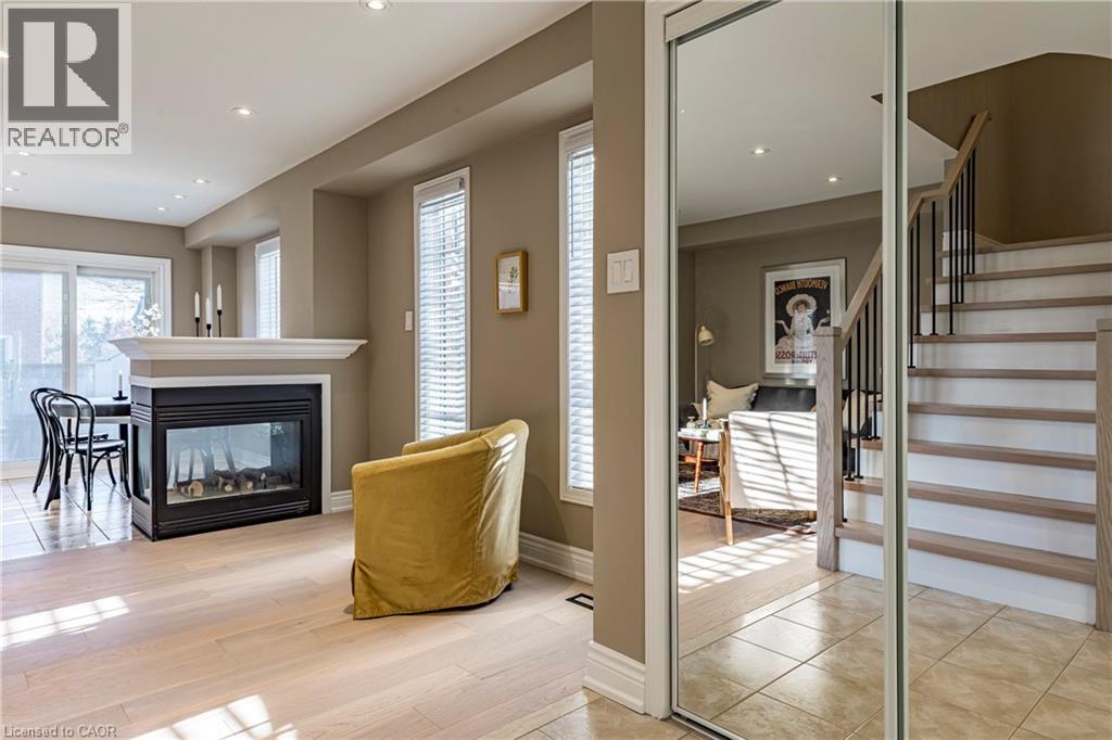 1866 Creek Way, Burlington, Ontario L7L 6P9 - Photo 7 - 40789283