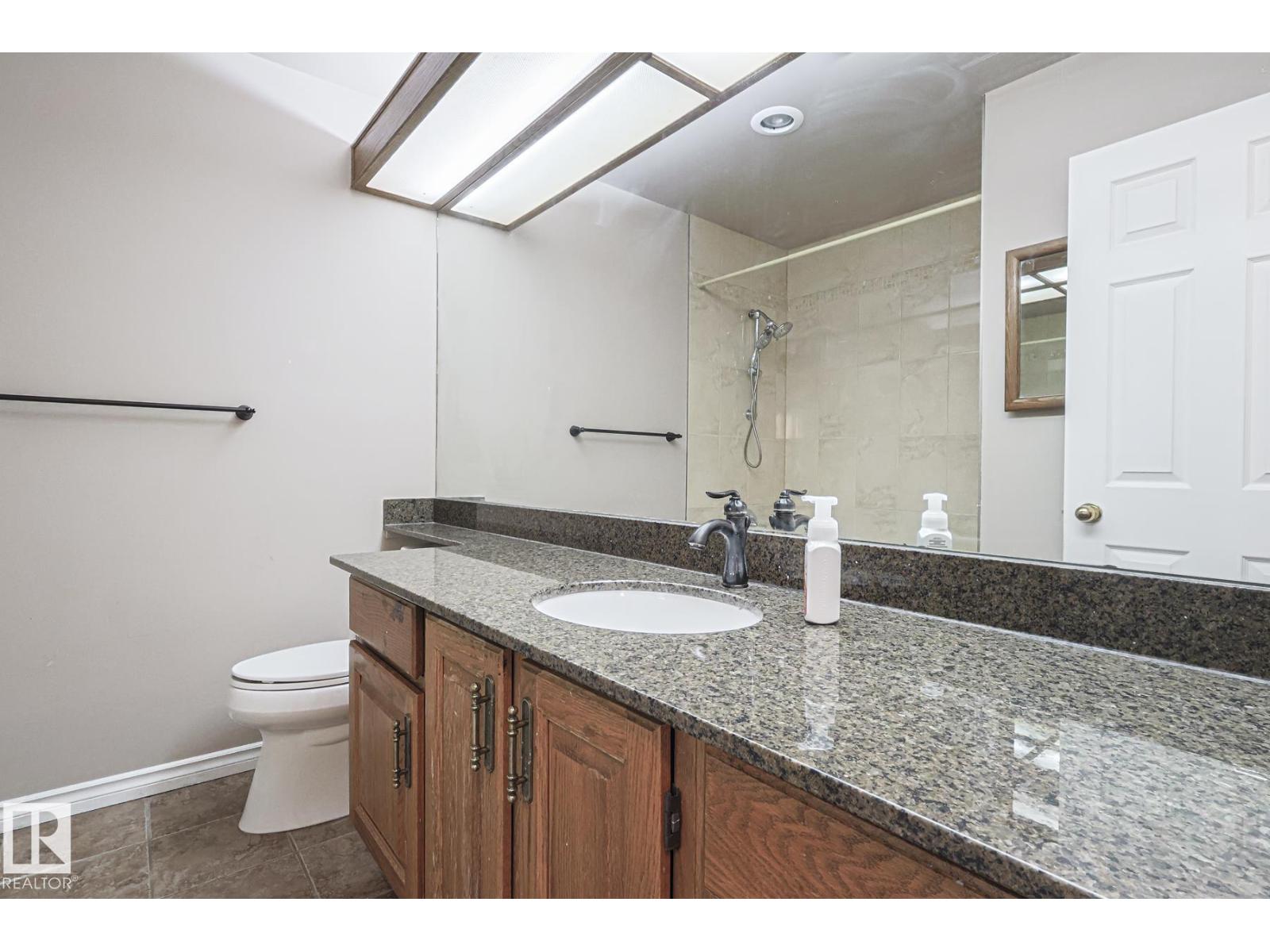 52 Blue Quill Cr Nw Nw, Edmonton, Alberta  T6J 6C4 - Photo 29 - E4466157