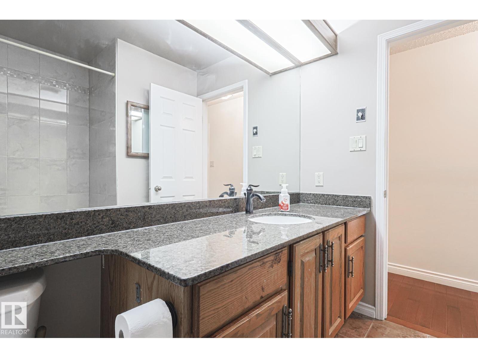 52 Blue Quill Cr Nw Nw, Edmonton, Alberta  T6J 6C4 - Photo 30 - E4466157