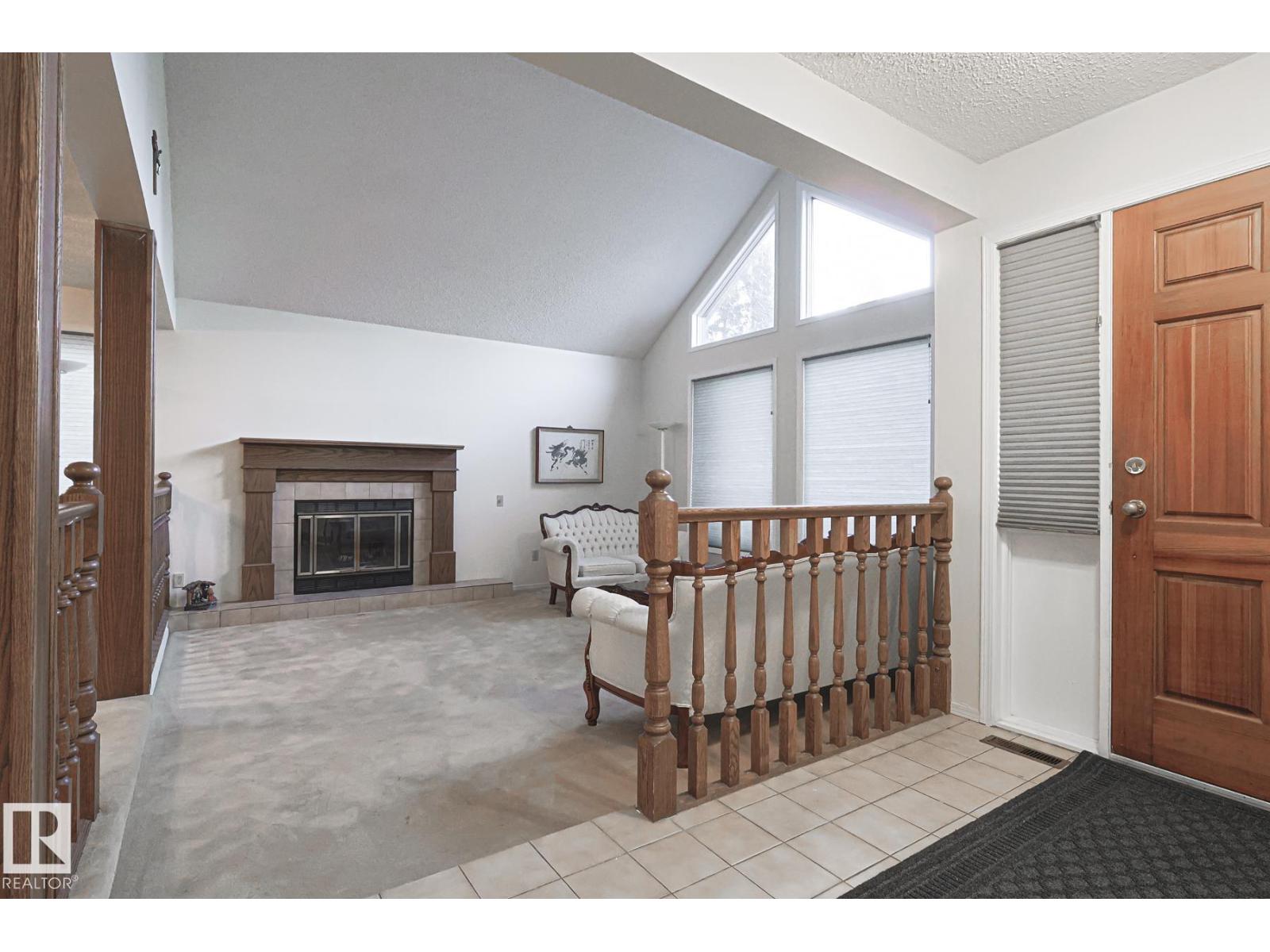 52 Blue Quill Cr Nw Nw, Edmonton, Alberta  T6J 6C4 - Photo 8 - E4466157