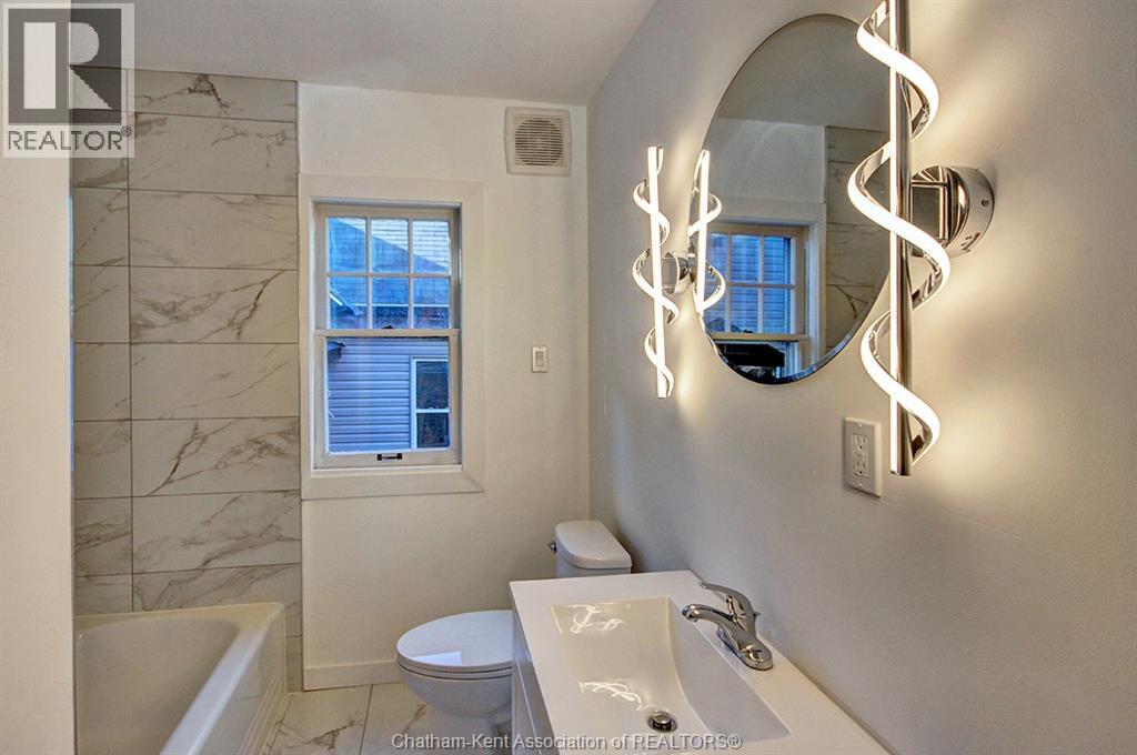 16 Cross Street, Chatham, Ontario  N7M 1K5 - Photo 9 - 25028949