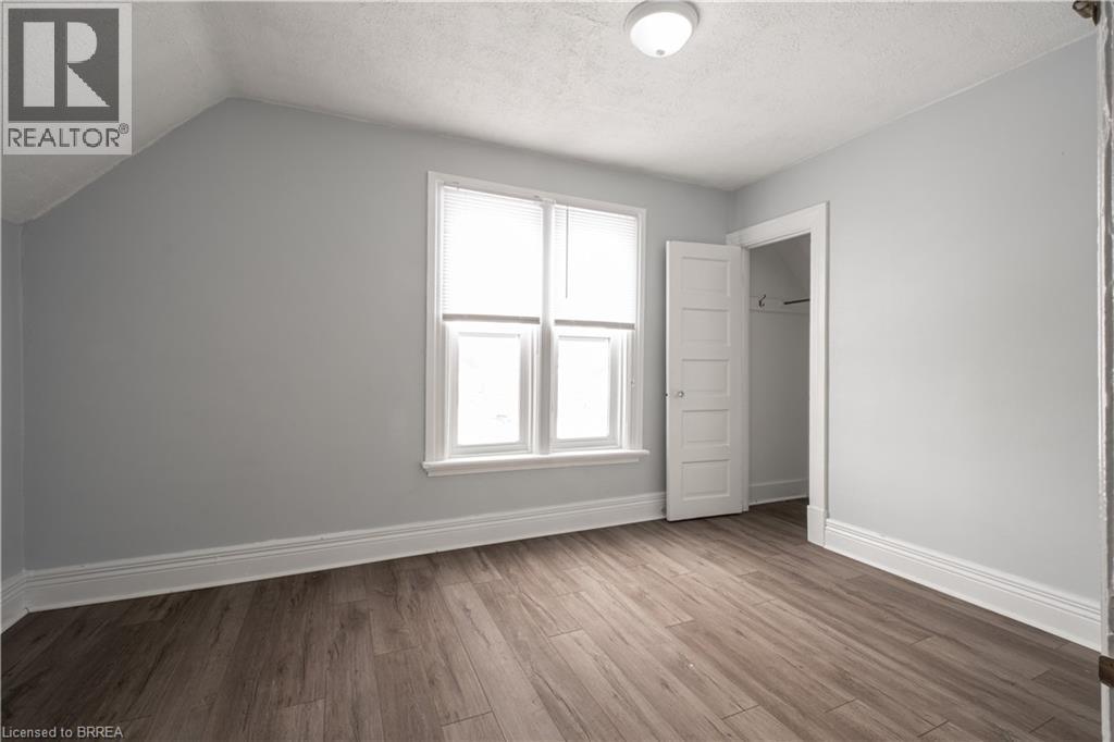 24 Campbell Street, Brantford, Ontario  N3R 1X8 - Photo 28 - 40789083