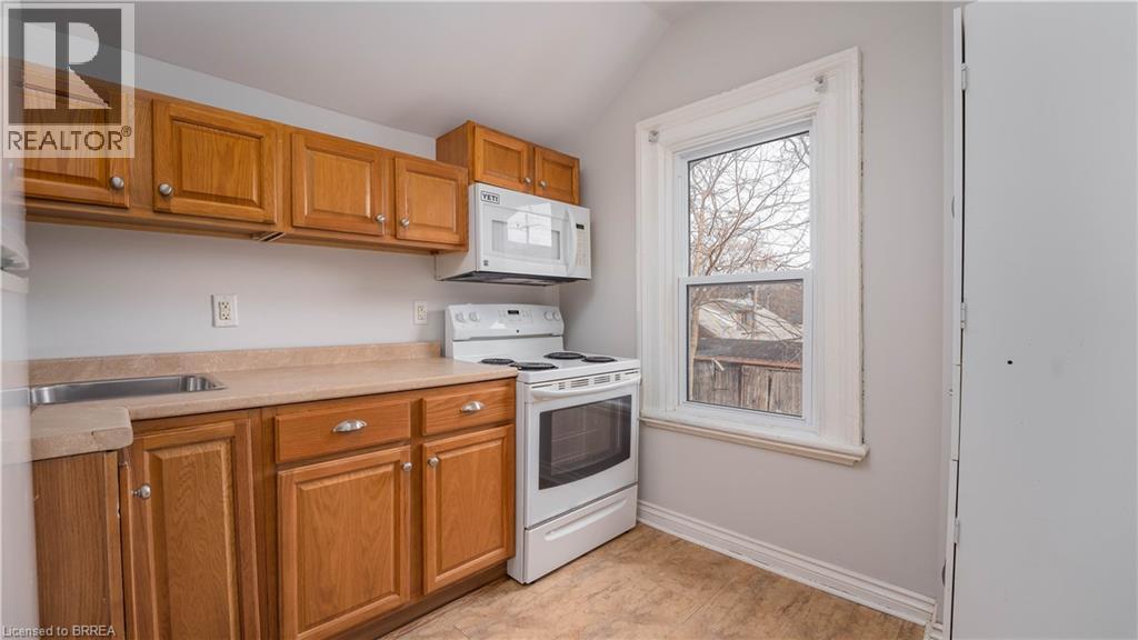 48 Sheridan Street Unit# Upper, Brantford, Ontario  N3T 2P9 - Photo 11 - 40789067