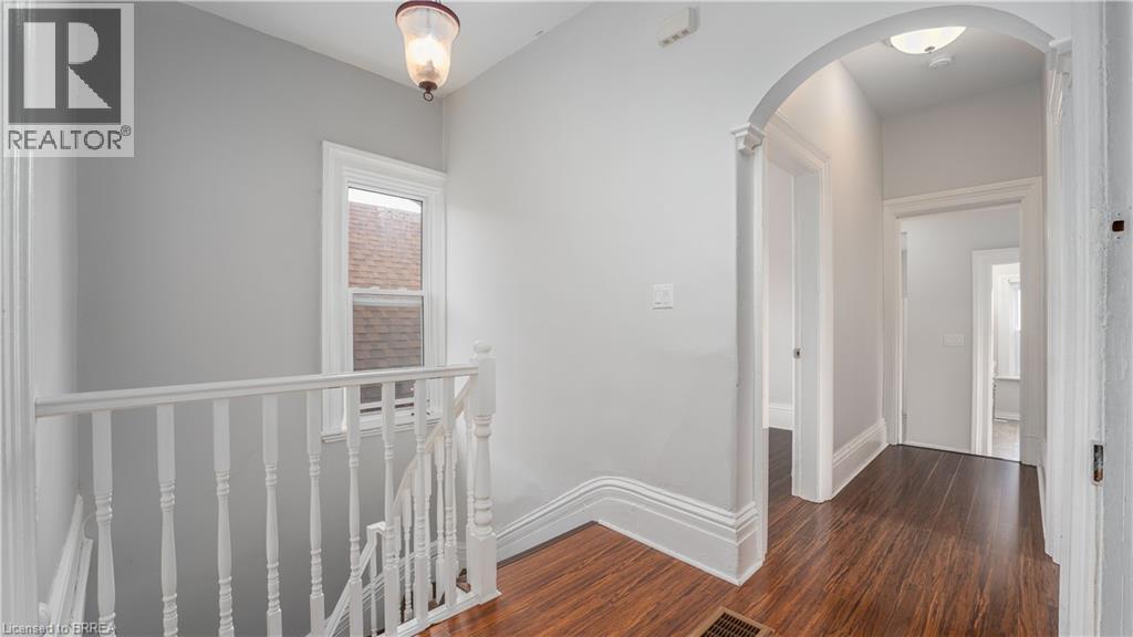 48 Sheridan Street Unit# Upper, Brantford, Ontario  N3T 2P9 - Photo 6 - 40789067