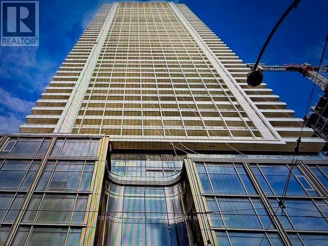 903 - 88 Queen Street E, Toronto, Ontario  M5C 0B6 - Photo 2 - C12560648