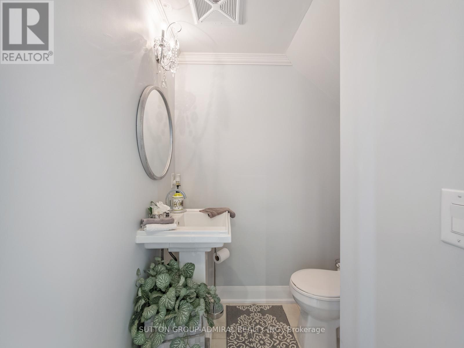 705 - 4700 Highway 7 Road, Vaughan, Ontario  L4L 0B4 - Photo 17 - N12562238