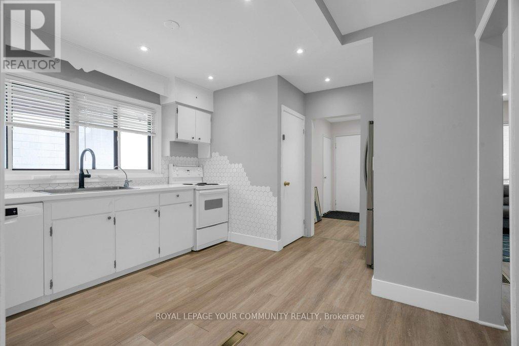 184 Hendon Avenue, Toronto, Ontario  M2M 1A7 - Photo 5 - C12562538