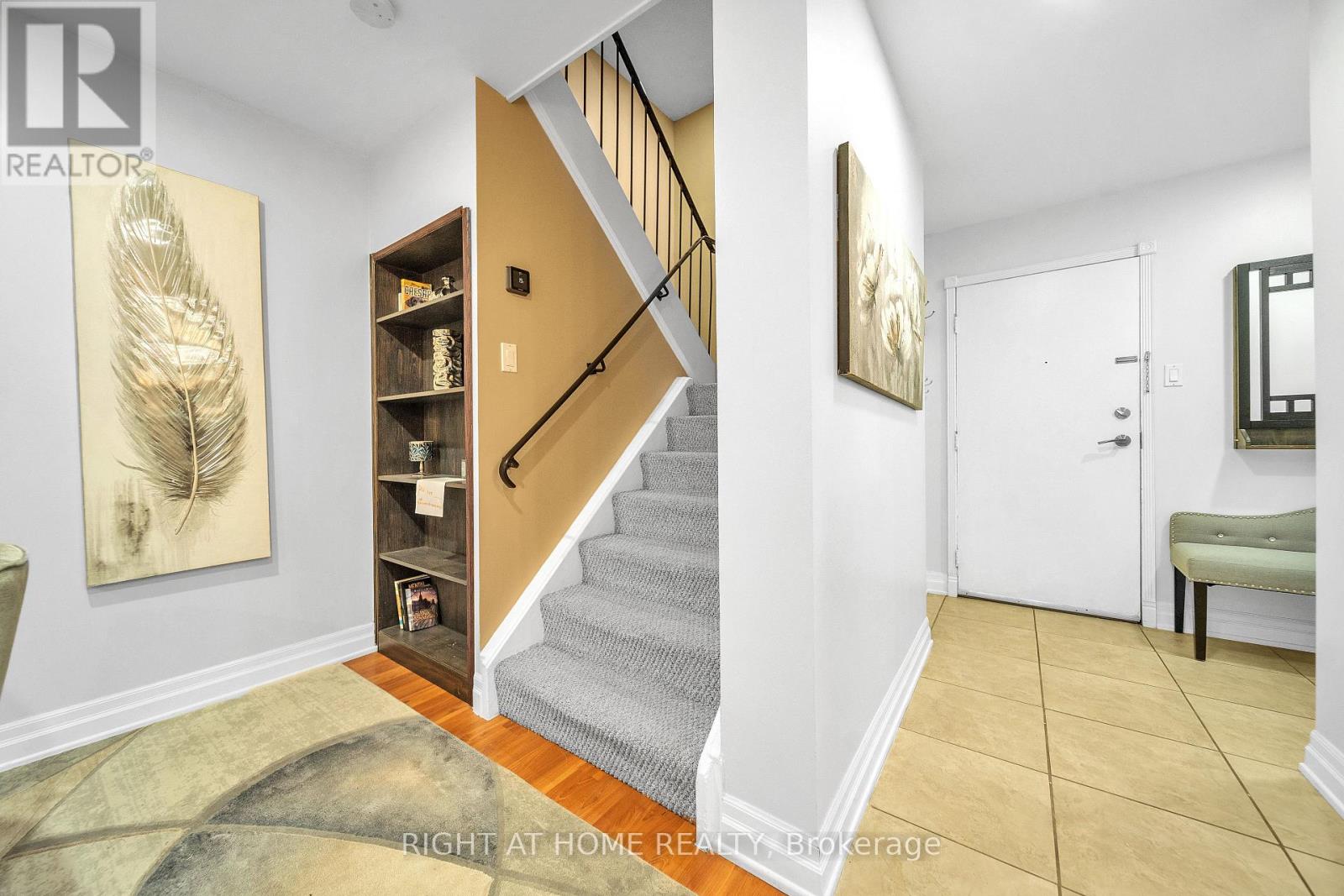 132 - 1058 Falgarwood Drive, Oakville, Ontario  L6H 2P3 - Photo 9 - W12557428