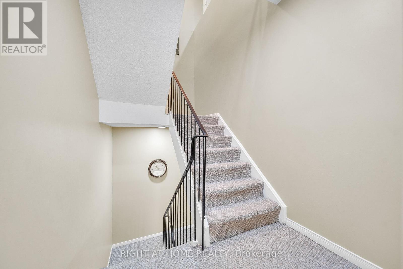 132 - 1058 Falgarwood Drive, Oakville, Ontario  L6H 2P3 - Photo 20 - W12557428