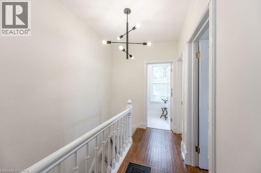 69 Ahrens Street W, Kitchener, Ontario  N2H 4B8 - Photo 29 - 40788938