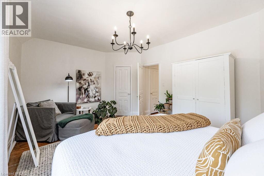 69 Ahrens Street W, Kitchener, Ontario  N2H 4B8 - Photo 32 - 40788938