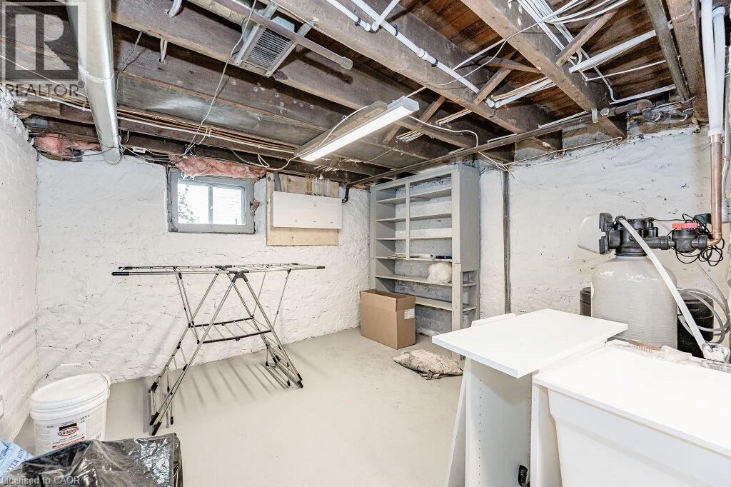 69 Ahrens Street W, Kitchener, Ontario  N2H 4B8 - Photo 40 - 40788938