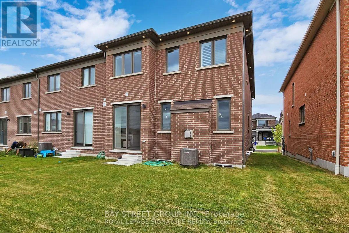 49 Broden Crescent, Whitby, Ontario  L1P 0M1 - Photo 37 - E12562562