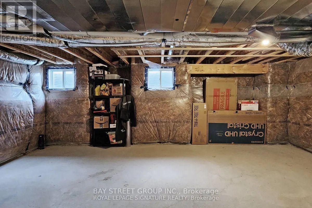 49 Broden Crescent, Whitby, Ontario  L1P 0M1 - Photo 38 - E12562562