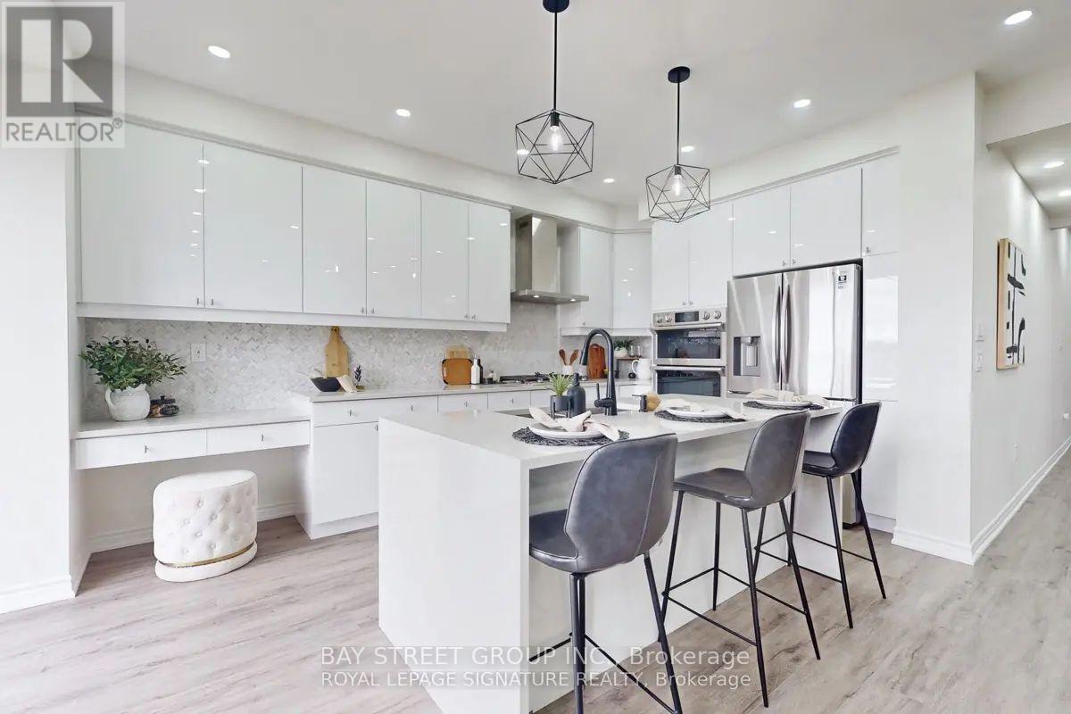 49 Broden Crescent, Whitby, Ontario  L1P 0M1 - Photo 9 - E12562562