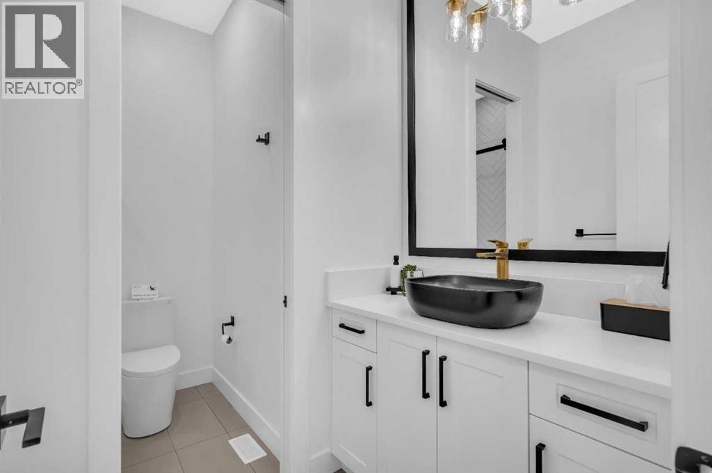 1 Fieldstone Link, Balzac, Alberta  T4B 2T3 - Photo 12 - A2227085