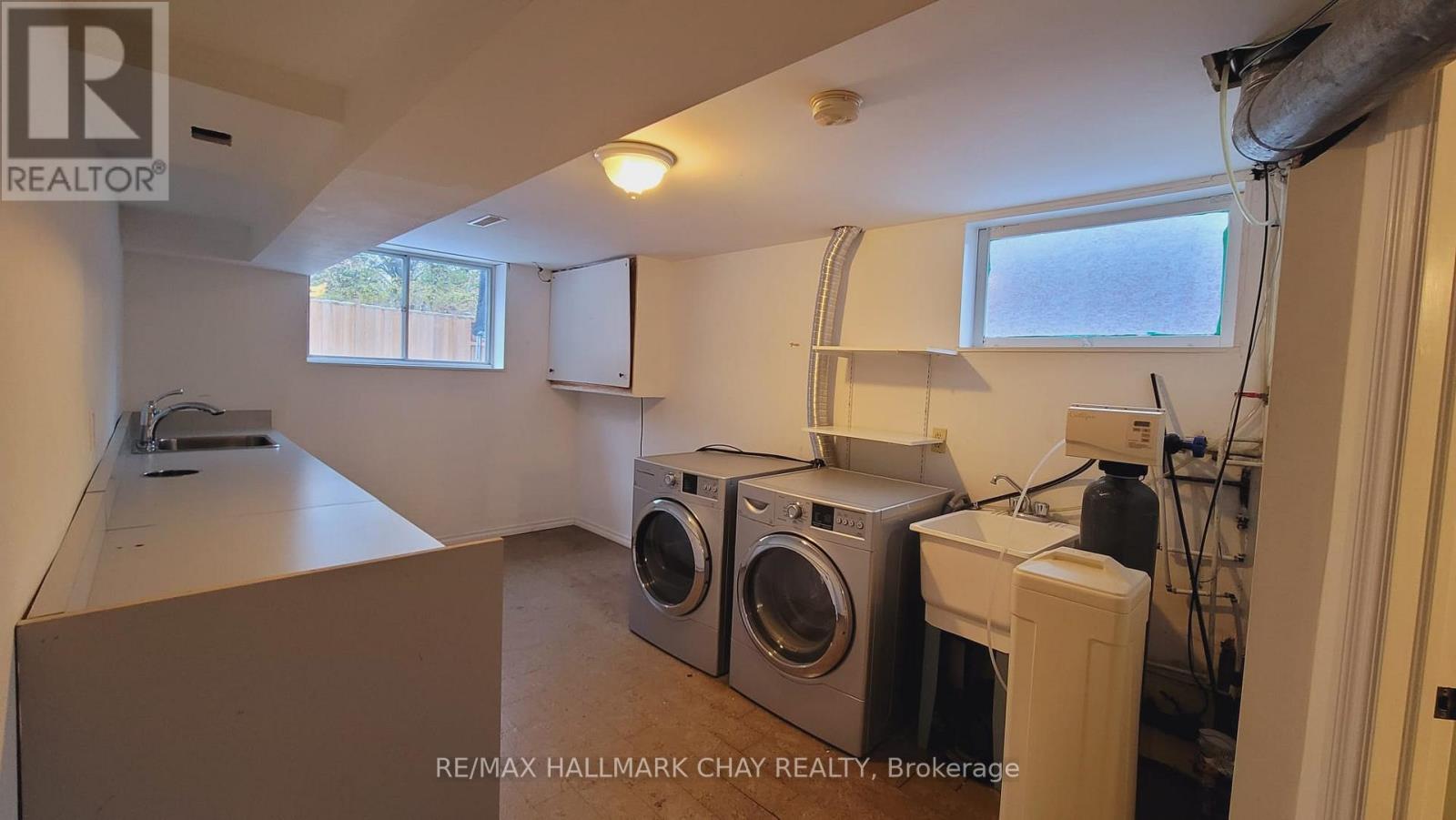 39 Bernick Drive, Barrie, Ontario  L4M 5C1 - Photo 29 - S12546978