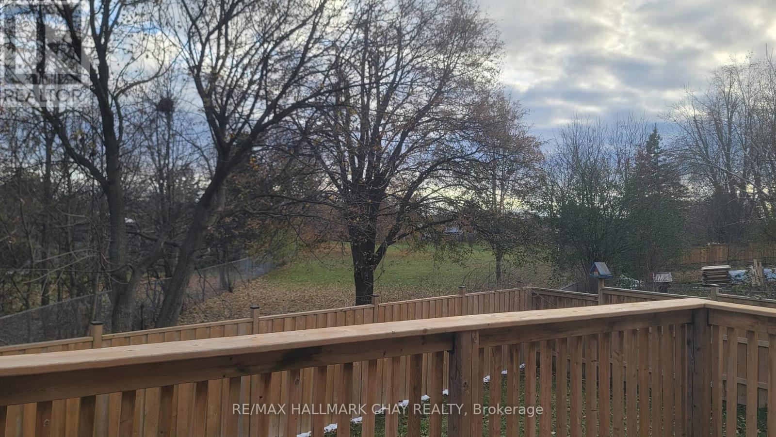 39 Bernick Drive, Barrie, Ontario  L4M 5C1 - Photo 3 - S12546978