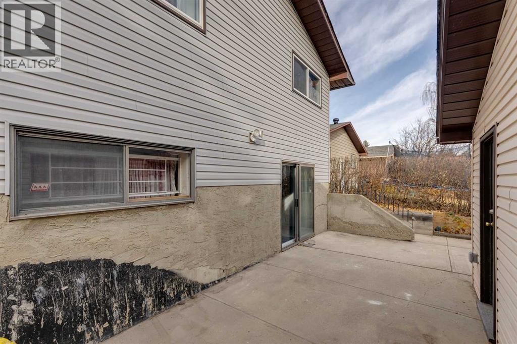 55 Bermuda Place Nw, Calgary, Alberta  T3K 1H4 - Photo 38 - A2271375