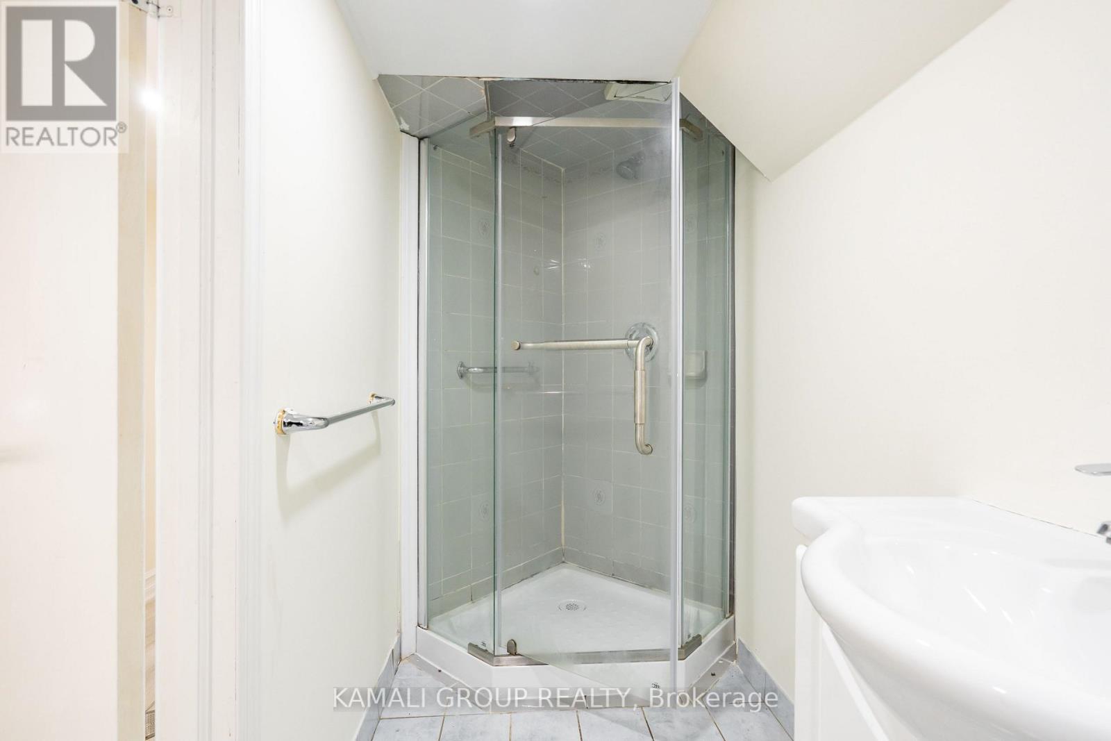 Bsmt - 315 Bunting Road, St. Catharines, Ontario  L2M 3Y4 - Photo 20 - X12547196