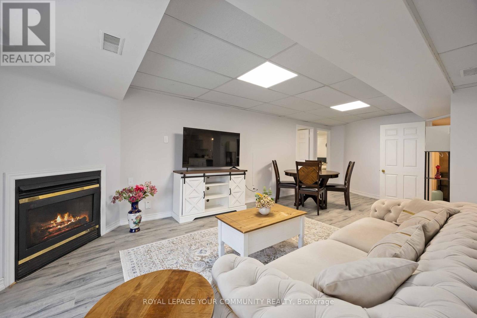 Lower - 86 Tamarac Trail, Aurora, Ontario  L4G 5S1 - Photo 5 - N12562424