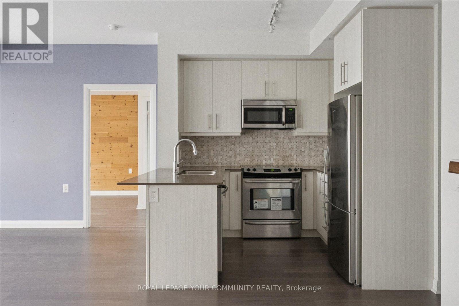 509 - 55 Oneida Crescent, Richmond Hill, Ontario  L4B 0E8 - Photo 6 - N12562458