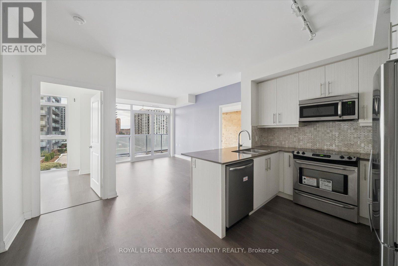 509 - 55 Oneida Crescent, Richmond Hill, Ontario  L4B 0E8 - Photo 7 - N12562458