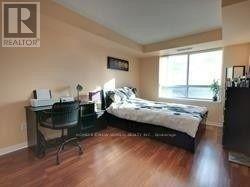 706 - 39 Oneida Crescent, Richmond Hill, Ontario  L4B 4T9 - Photo 6 - N12562464