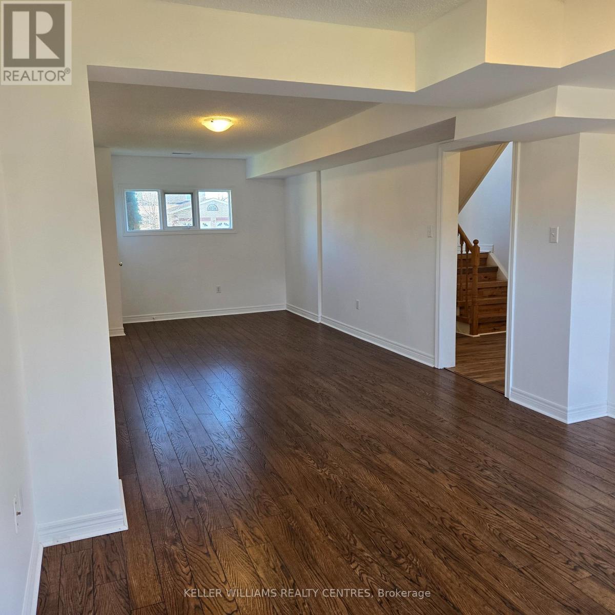 17 Iveagh Drive, Georgina, Ontario  L4P 3X1 - Photo 13 - N12562548