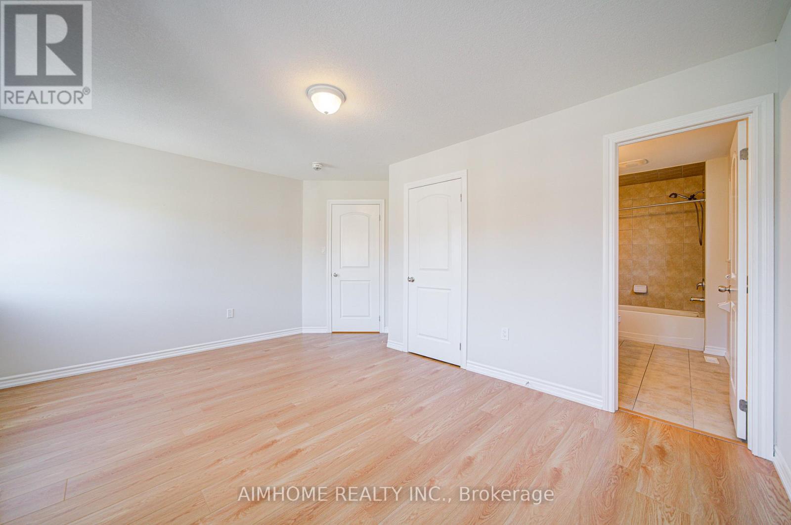 29 Bamburg Street N, Georgina, Ontario  L0E 1R0 - Photo 33 - N12562552