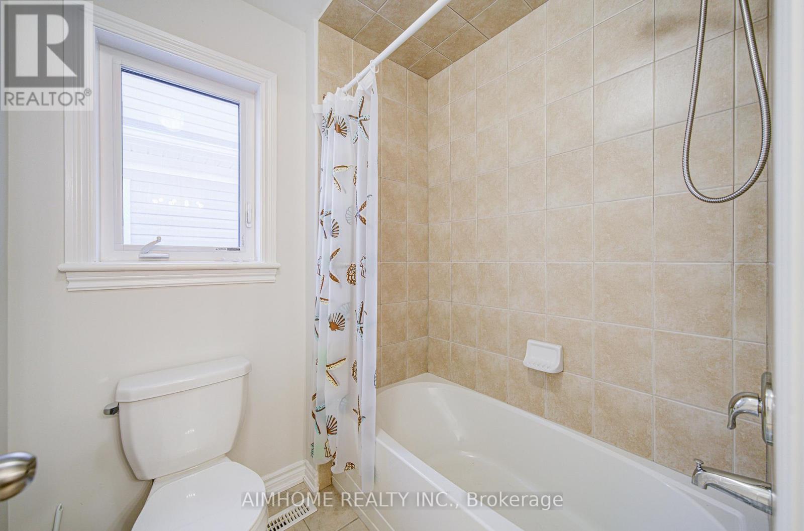 29 Bamburg Street N, Georgina, Ontario  L0E 1R0 - Photo 40 - N12562552