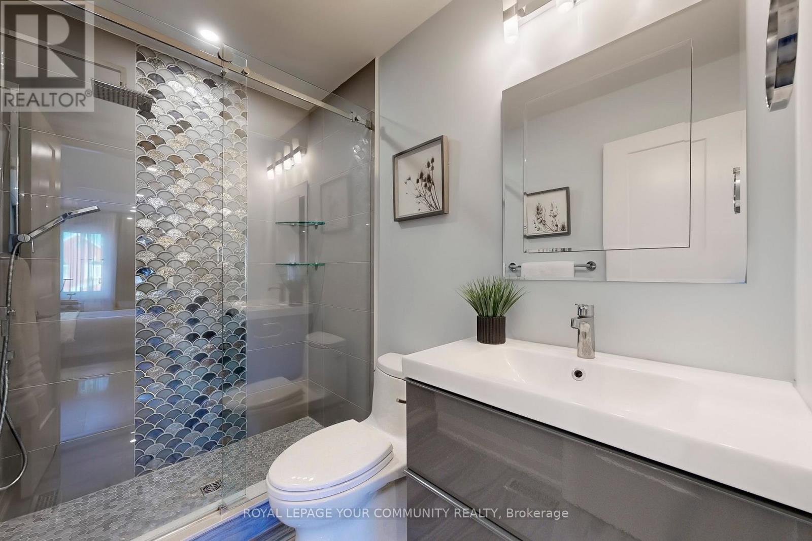 236 Thornway Avenue, Vaughan, Ontario  L4J 7X8 - Photo 21 - N12562574