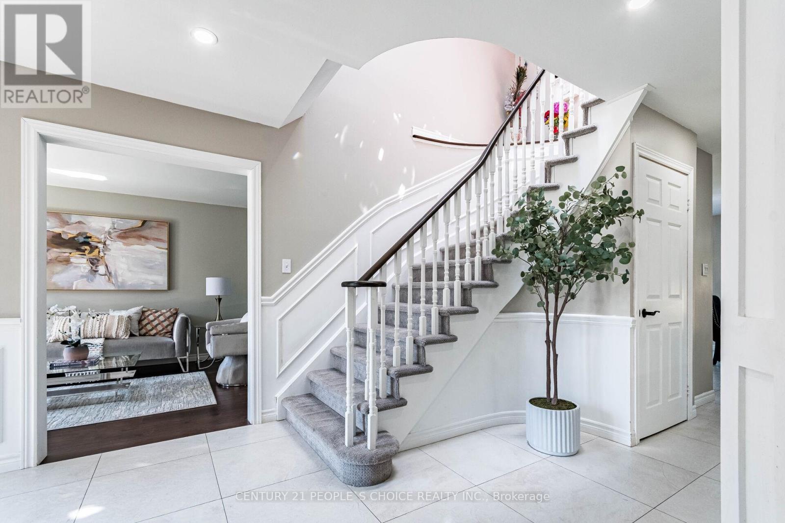 414 Cundles Road W, Barrie (Northwest), Ontario  L4N 7C2 - Photo 4 - S12562436