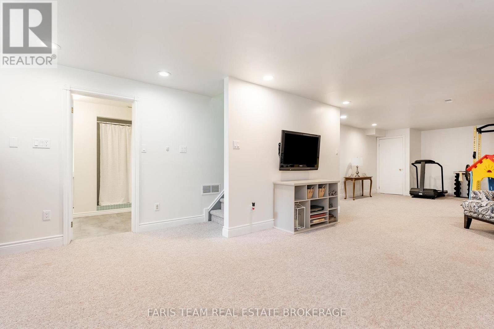 7 Bailey Crescent, Tiny, Ontario  L0L 2T0 - Photo 35 - S12562450