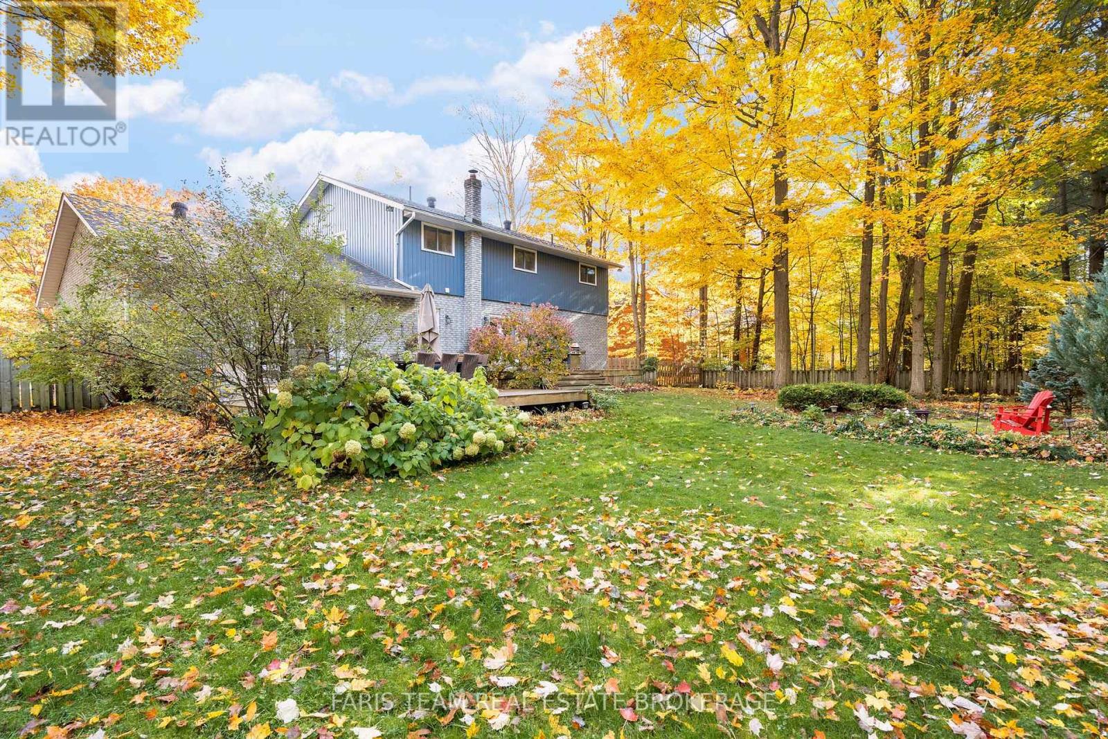 7 Bailey Crescent, Tiny, Ontario  L0L 2T0 - Photo 45 - S12562450