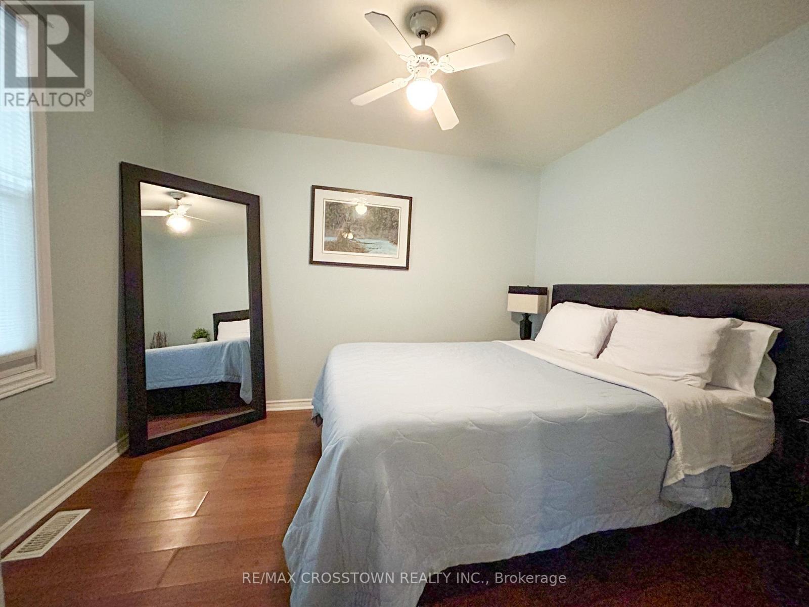 661 Fourth Avenue, Tay, Ontario  L0K 1R0 - Photo 6 - S12562478