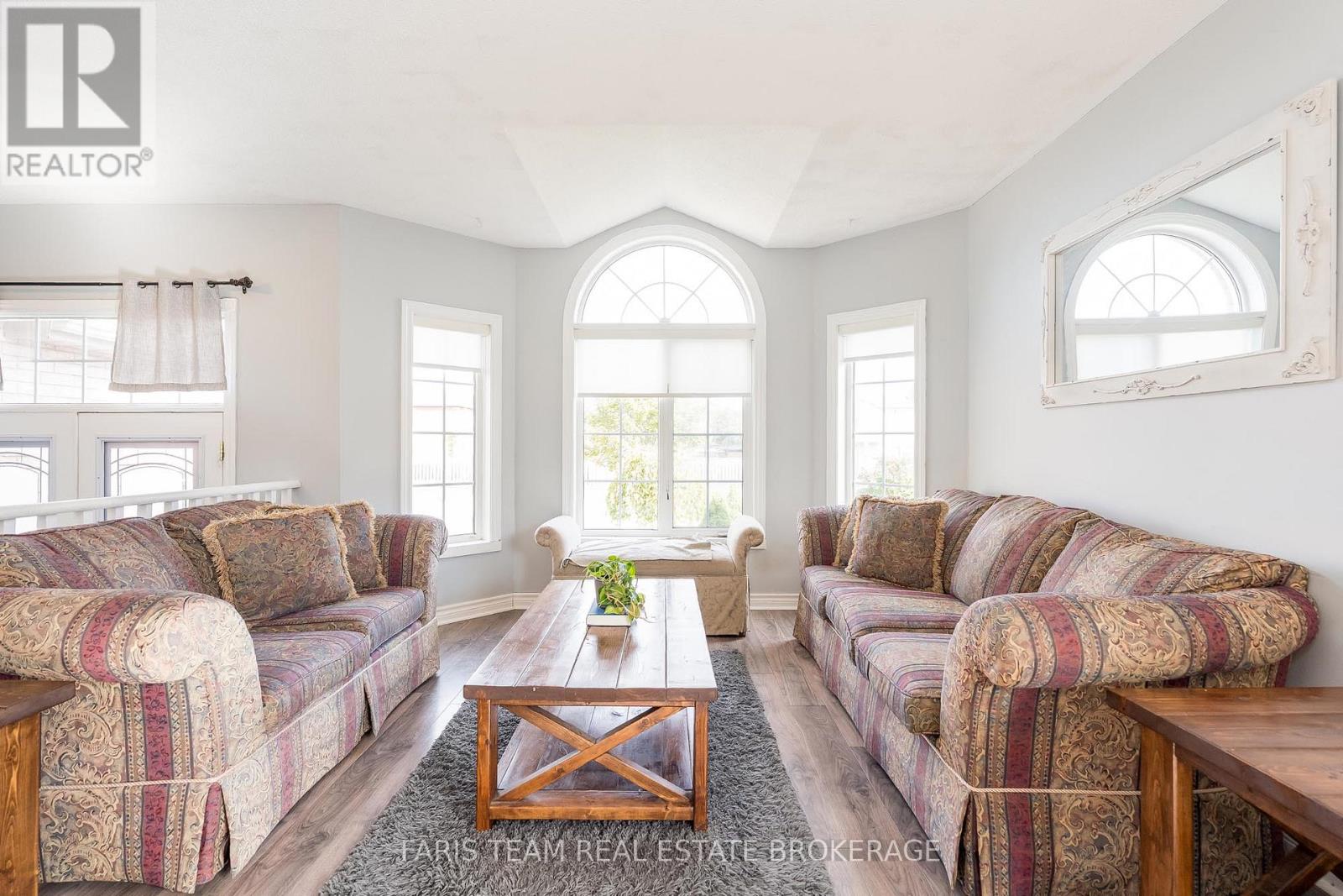 24 Marsellus Drive, Barrie (Holly), Ontario  L4N 8S6 - Photo 12 - S12562518