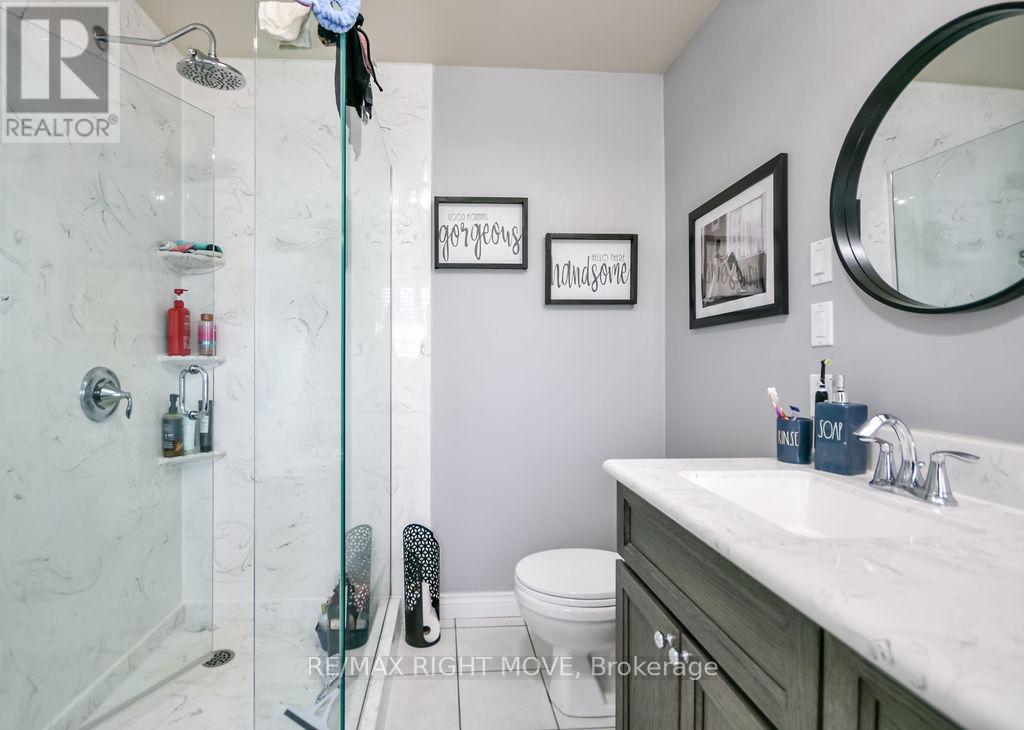 2027 Millwood Road, Severn, Ontario  L3V 0V6 - Photo 23 - S12562556