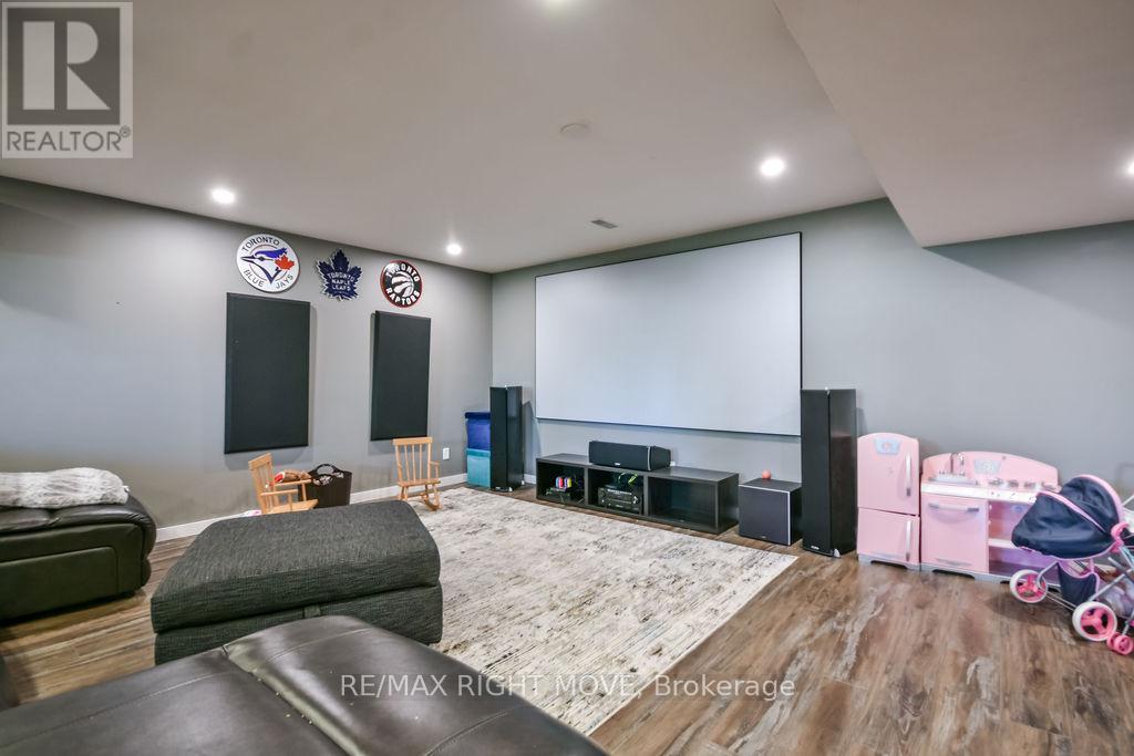 2027 Millwood Road, Severn, Ontario  L3V 0V6 - Photo 31 - S12562556