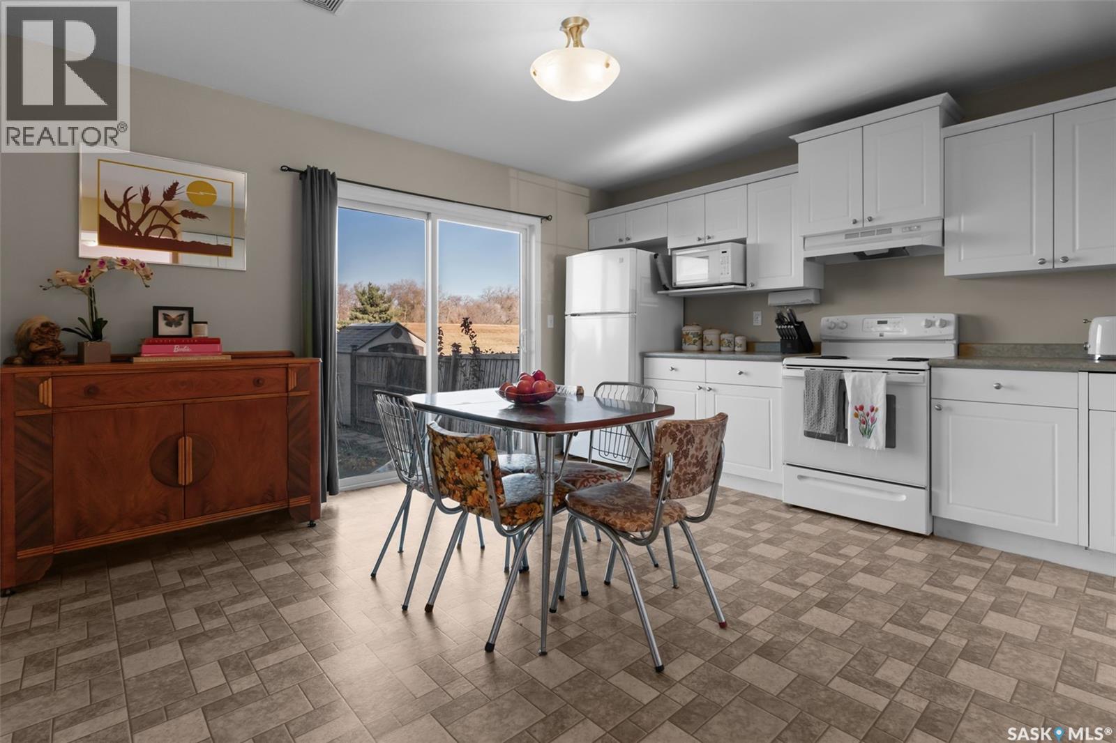 215 Rutherford Crescent, Saskatoon, Saskatchewan  S7N 4X6 - Photo 6 - SK024331