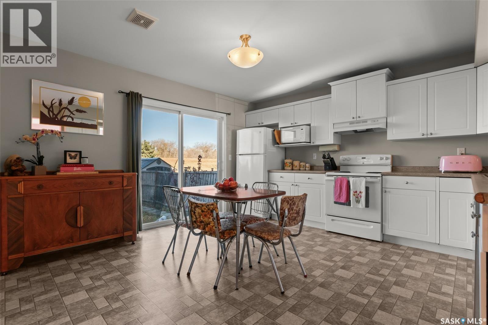 215 Rutherford Crescent, Saskatoon, Saskatchewan  S7N 4X6 - Photo 9 - SK024331