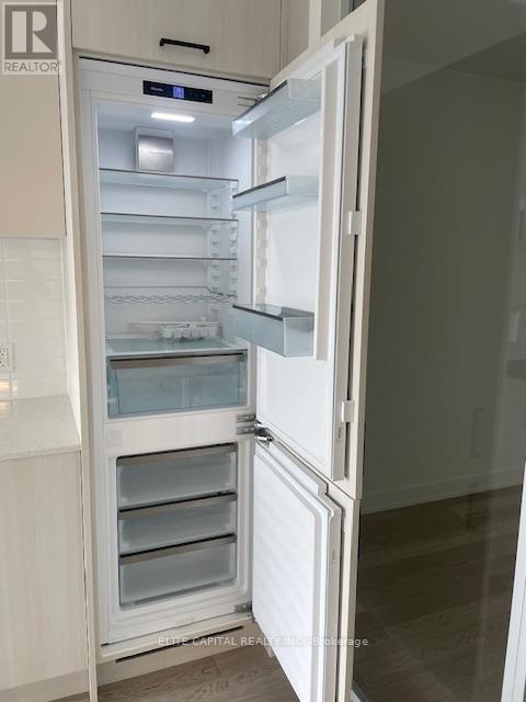 303 - 1 Kyle Lowry Road, Toronto, Ontario  M3C 0S6 - Photo 9 - C12420261