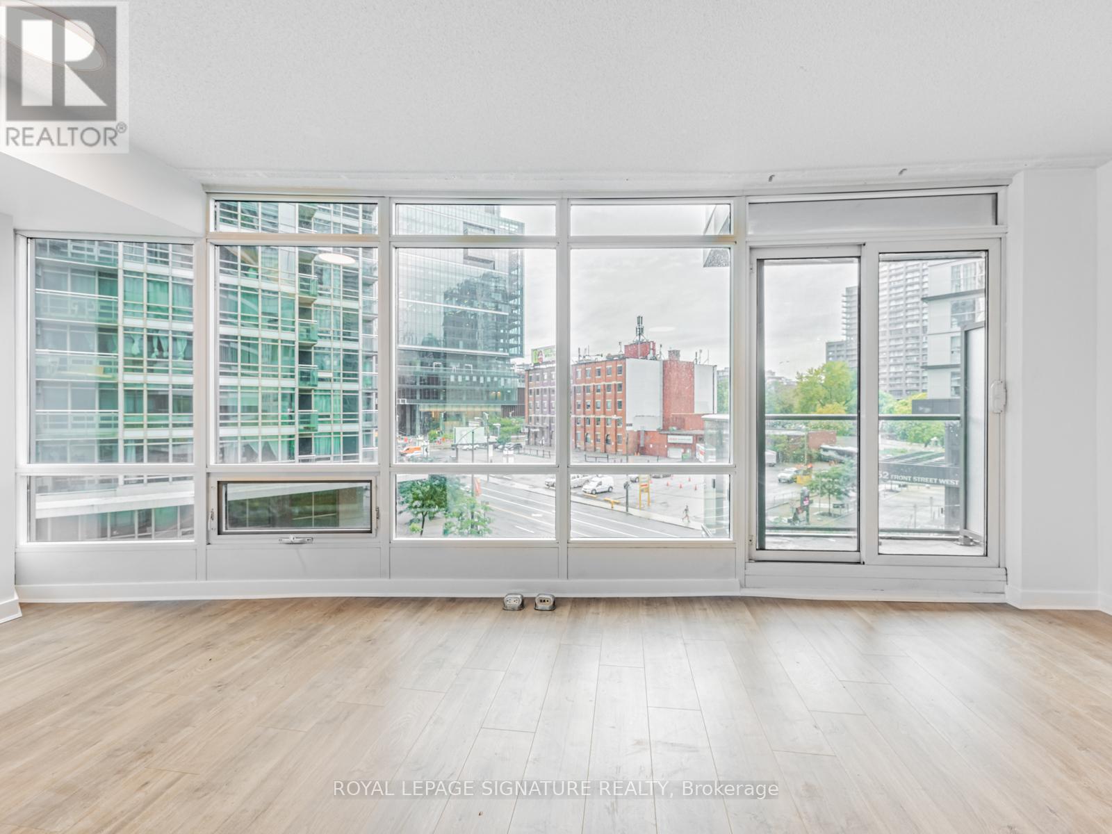 501 - 373 Front Street W, Toronto, Ontario  M5V 3R7 - Photo 20 - C12433140