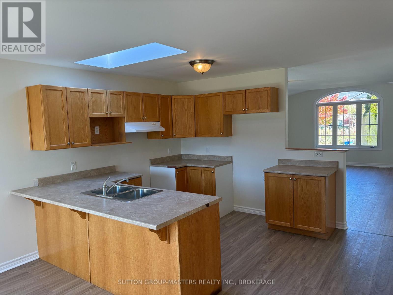 365 Boxwood Street, Kingston, Ontario  K7M 9C3 - Photo 6 - X12467679