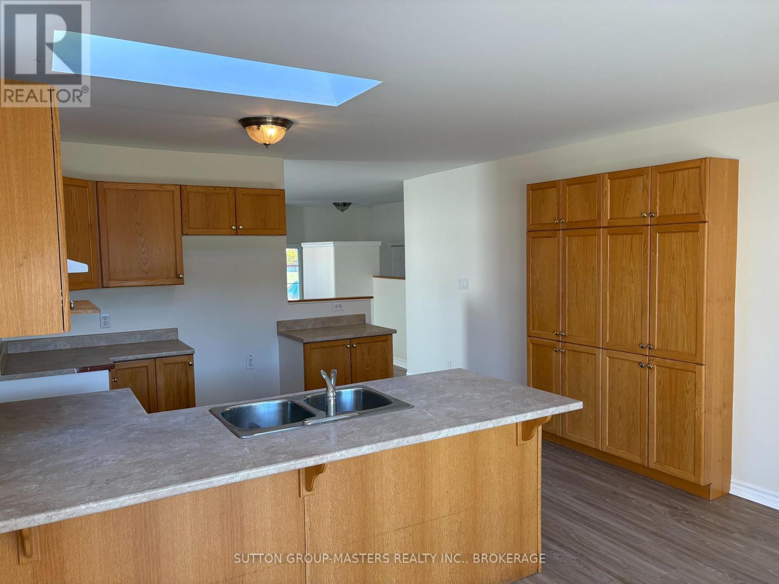 365 Boxwood Street, Kingston, Ontario  K7M 9C3 - Photo 7 - X12467679