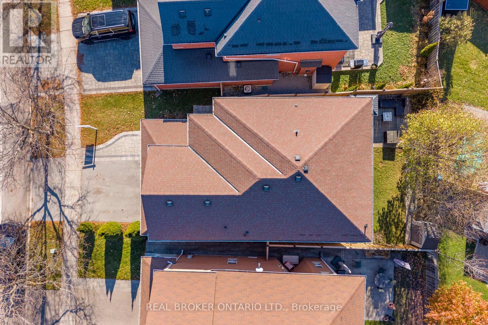 170 St Joan Of Arc Avenue, Vaughan, Ontario  L6A 3B8 - Photo 39 - N12535008