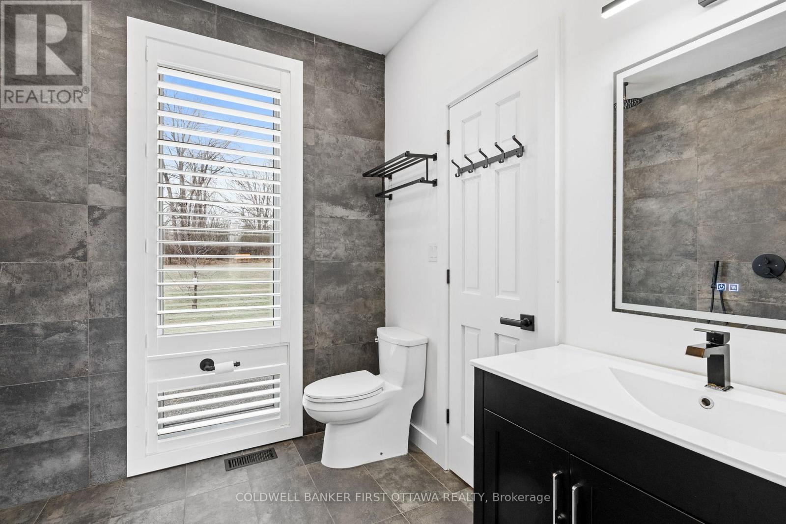 4210 Scotch Line Road, Tay Valley, Ontario  K7H 3C5 - Photo 15 - X12455147