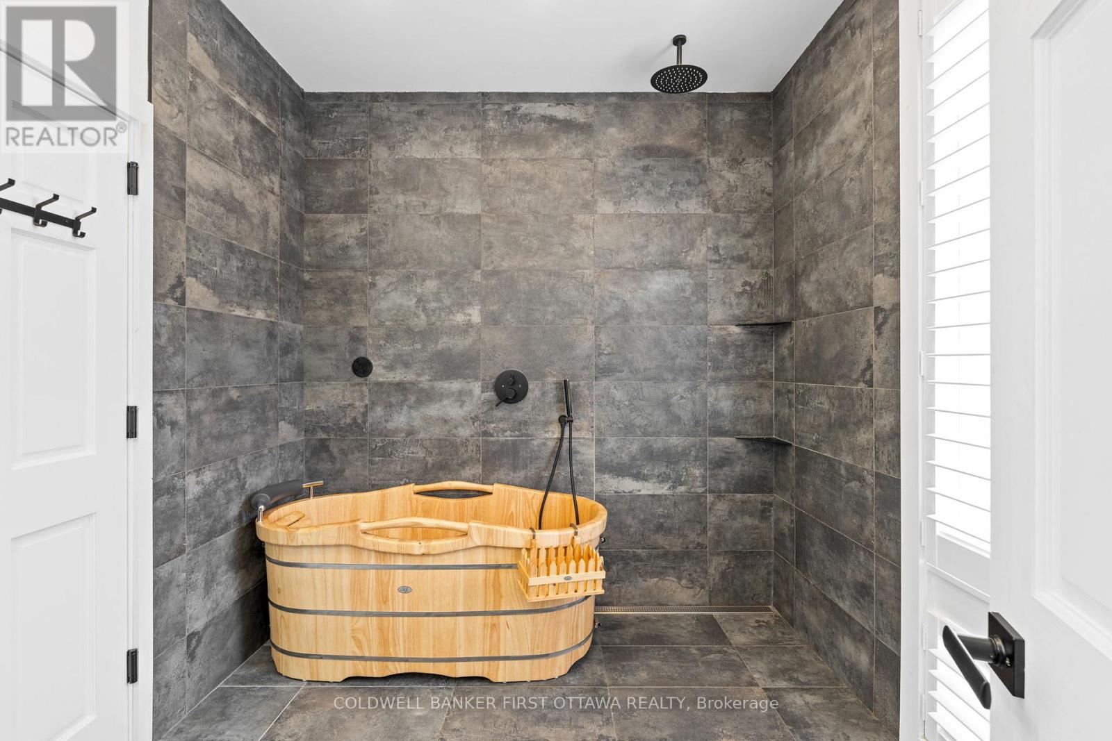 4210 Scotch Line Road, Tay Valley, Ontario  K7H 3C5 - Photo 17 - X12455147