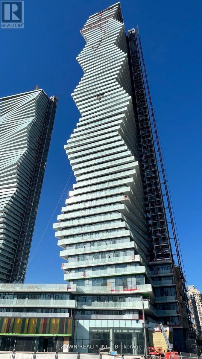 1506 - 3900 Confederation Parkway, Mississauga, Ontario  L5B 0M3 - Photo 2 - W12562452